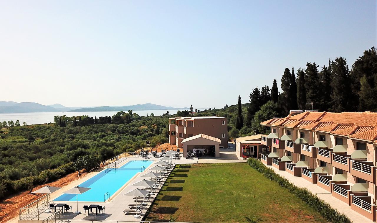 Phaedra Suites Lixouri Exterior foto